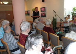 přípitek, vernisáž 25.9.