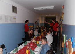 Hostina od zaměstnanců hotelu Angelo