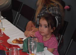 Hostina od zaměstnanců hotelu Angelo 1