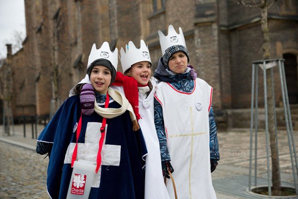 002268_05_048974 002268_05_048974