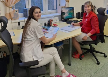 Sestry v Domově sv. Aloise předávají zkušenosti i absolventkám a stážistkám